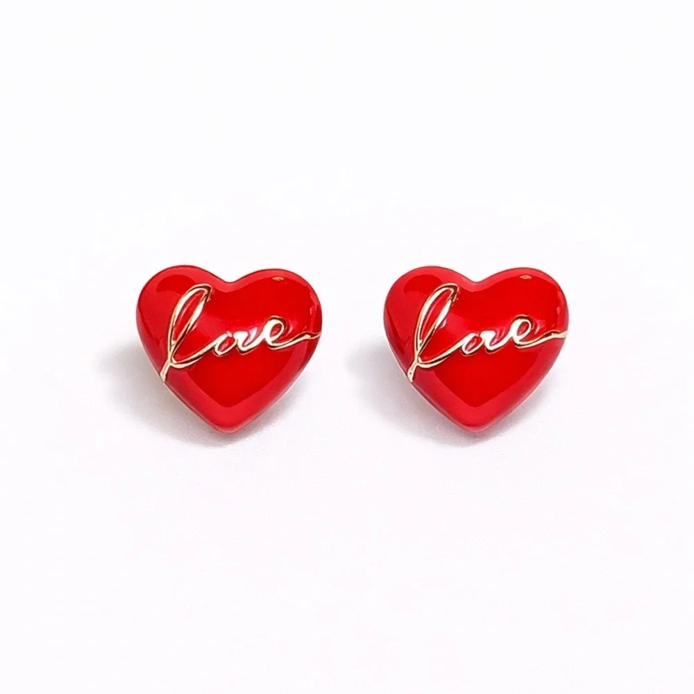 ⚜️ Heart-Shaped Red Earrings